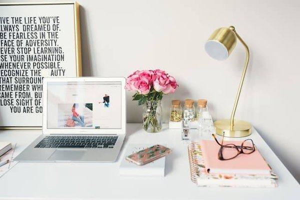 Quels sont les meilleurs sites pour acheter des accessoires en pierres précieuses en ligne ?